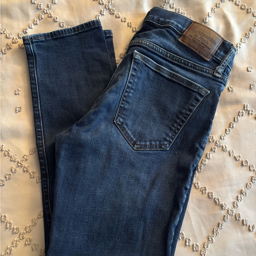 Abercrombie & Fitch Men's Indigo Skinny Jeans